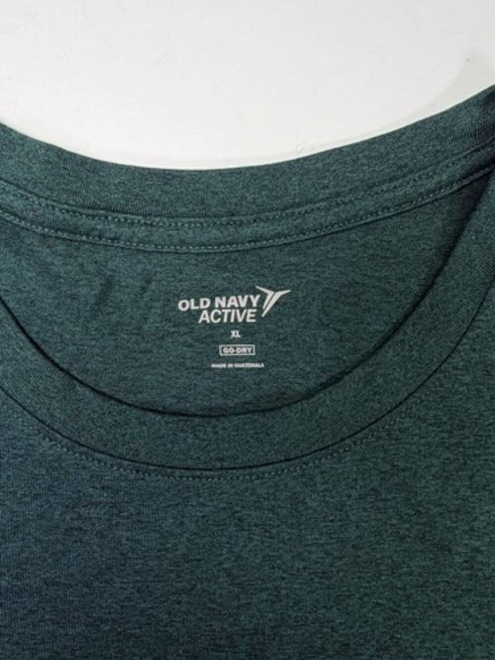 Old Navy Active Go-Dry Striped T-Shirt XL